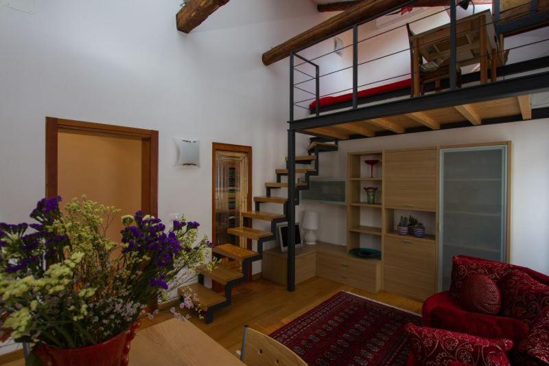 Ca Della Musica Venezia Santa Croce Apartment Bagian luar foto